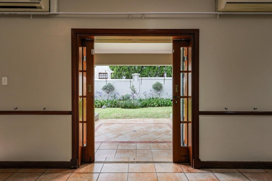 To Let 3 Bedroom Property for Rent in Brooklyn Gauteng