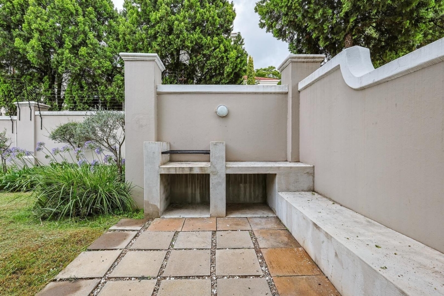 To Let 3 Bedroom Property for Rent in Brooklyn Gauteng