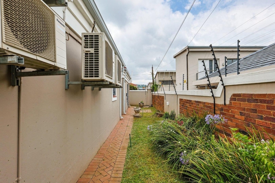 To Let 3 Bedroom Property for Rent in Brooklyn Gauteng