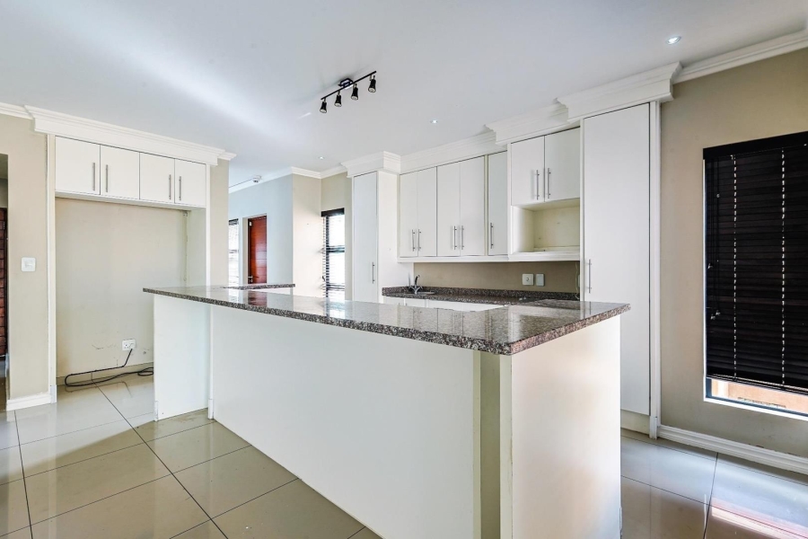3 Bedroom Property for Sale in Olympus AH Gauteng