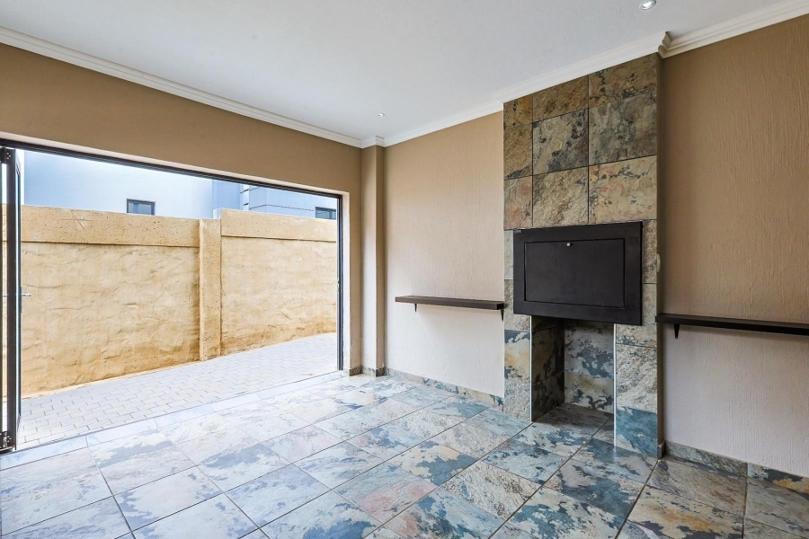 3 Bedroom Property for Sale in Olympus AH Gauteng