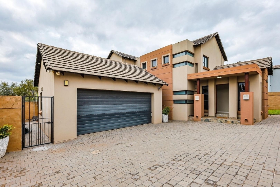 3 Bedroom Property for Sale in Olympus AH Gauteng