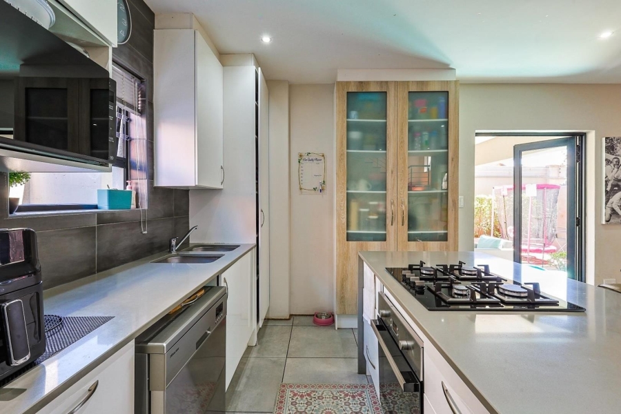 3 Bedroom Property for Sale in Olympus AH Gauteng