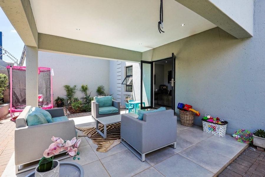 3 Bedroom Property for Sale in Olympus AH Gauteng