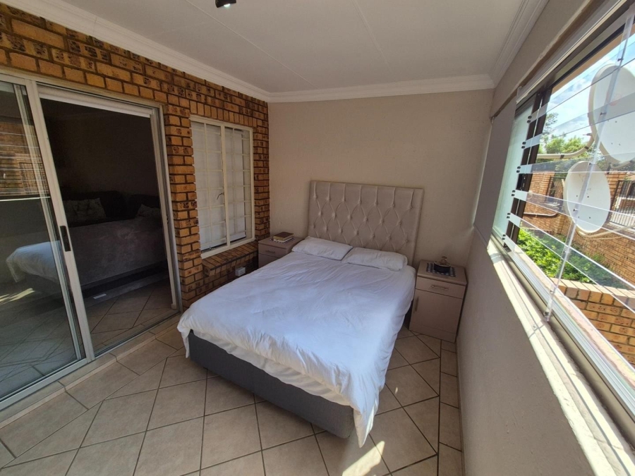 3 Bedroom Property for Sale in The Wilds Gauteng