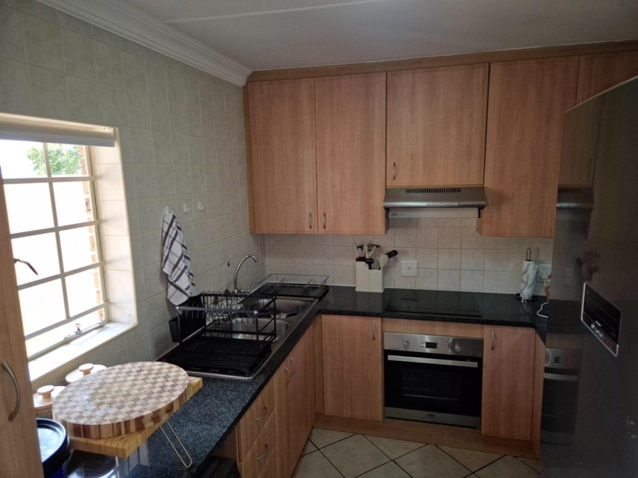 3 Bedroom Property for Sale in The Wilds Gauteng
