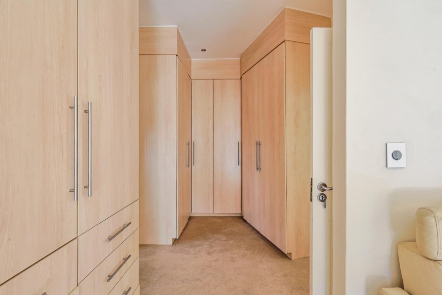 To Let 4 Bedroom Property for Rent in Silver Lakes Gauteng