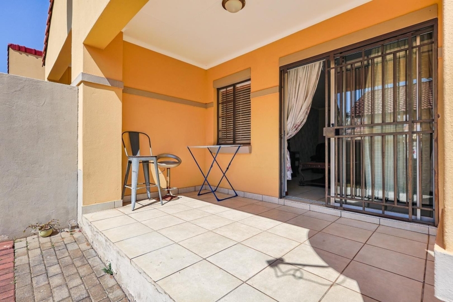 2 Bedroom Property for Sale in Mooikloof Ridge Gauteng