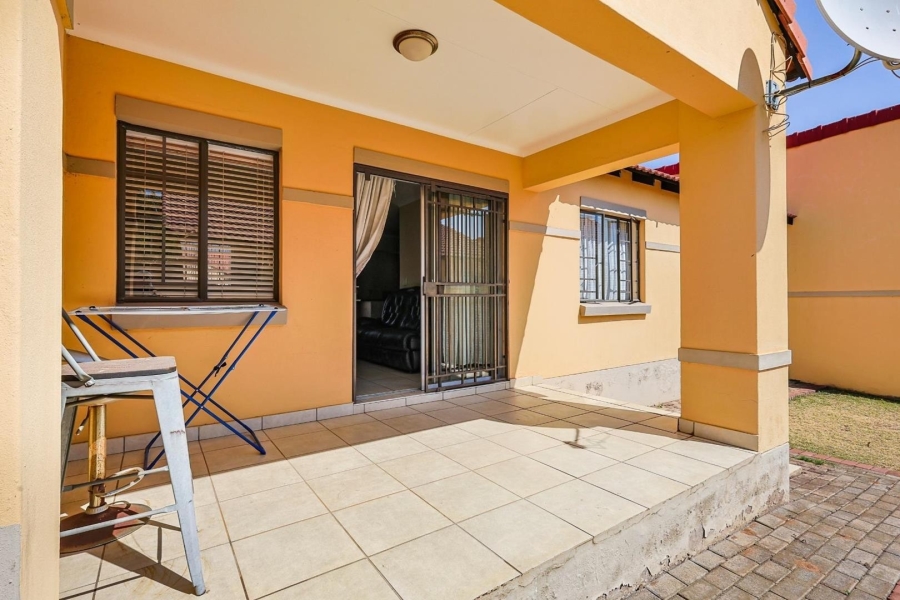 2 Bedroom Property for Sale in Mooikloof Ridge Gauteng
