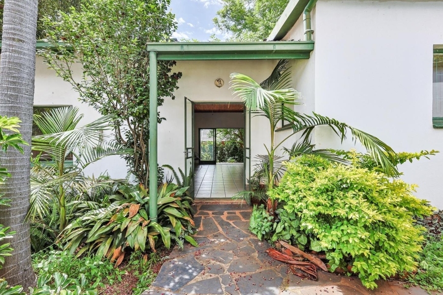 6 Bedroom Property for Sale in Murrayfield Gauteng