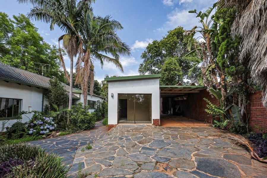 6 Bedroom Property for Sale in Murrayfield Gauteng