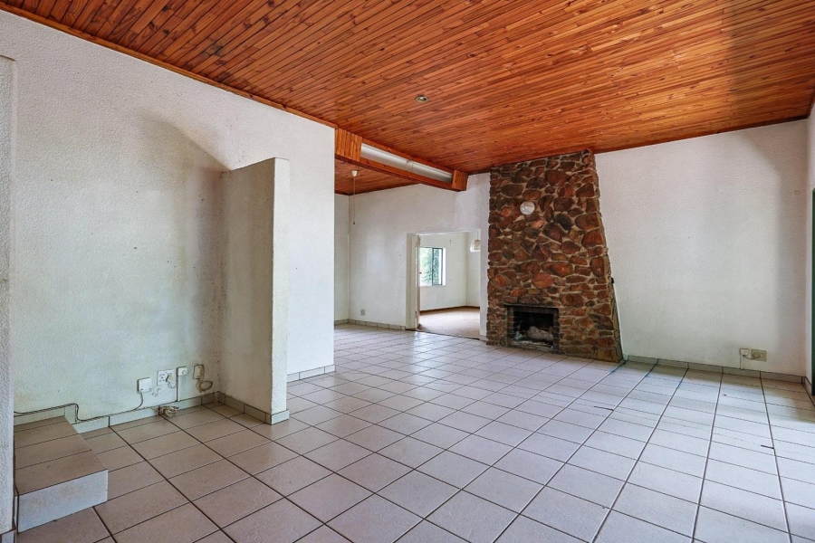 6 Bedroom Property for Sale in Murrayfield Gauteng