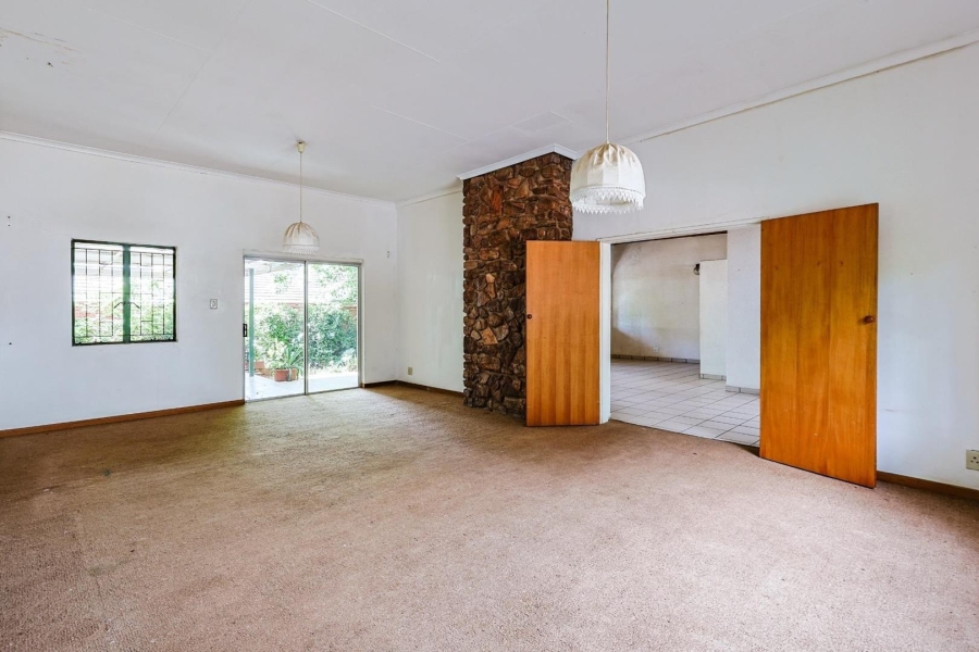 6 Bedroom Property for Sale in Murrayfield Gauteng