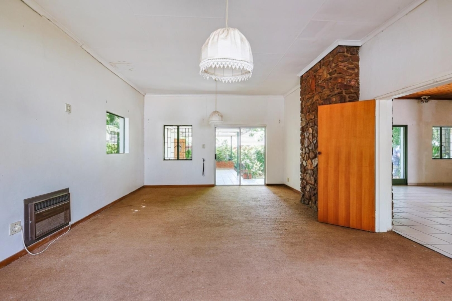 6 Bedroom Property for Sale in Murrayfield Gauteng