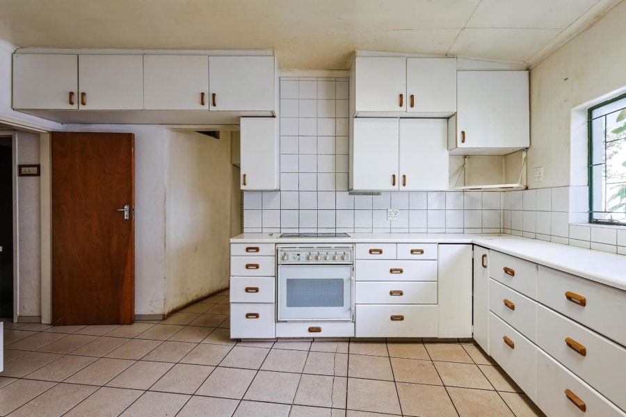 6 Bedroom Property for Sale in Murrayfield Gauteng