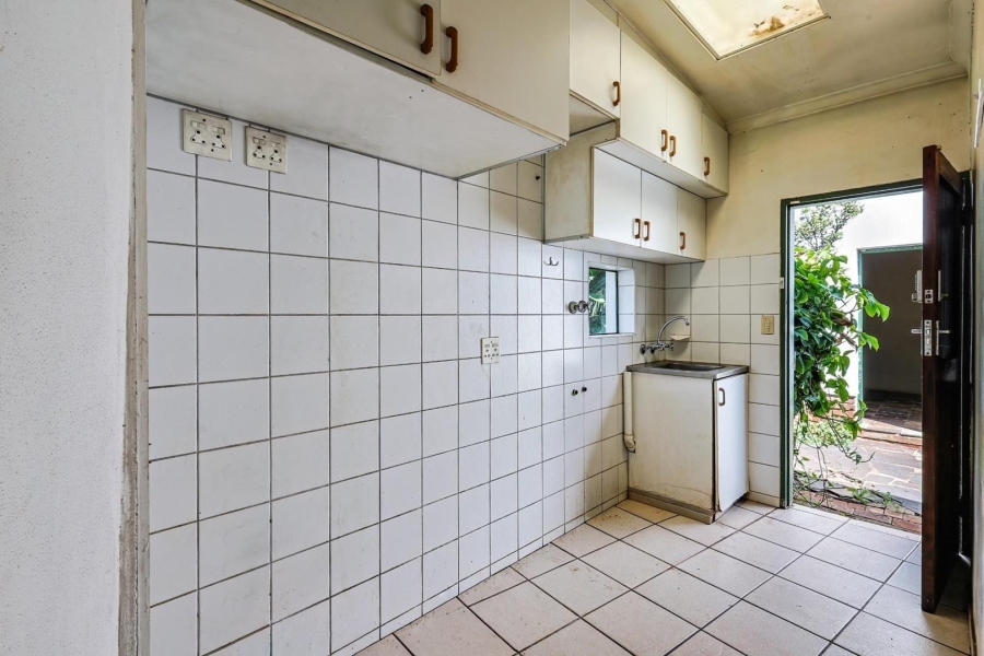 6 Bedroom Property for Sale in Murrayfield Gauteng