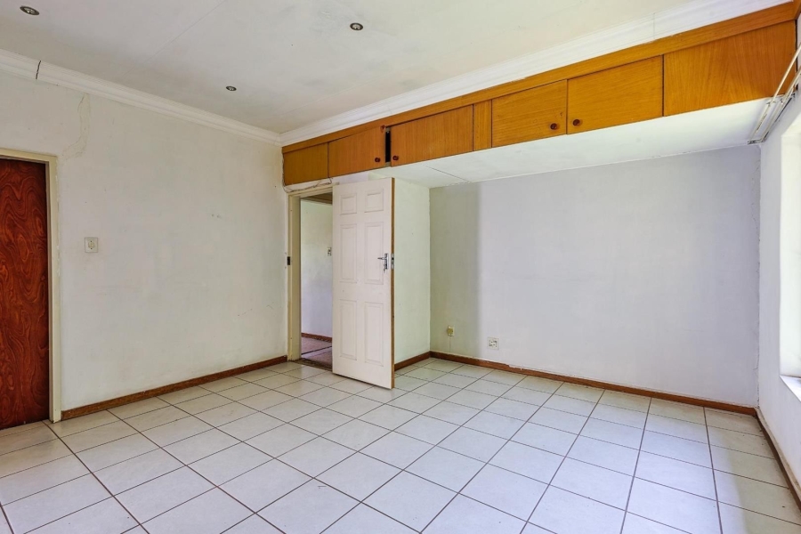 6 Bedroom Property for Sale in Murrayfield Gauteng