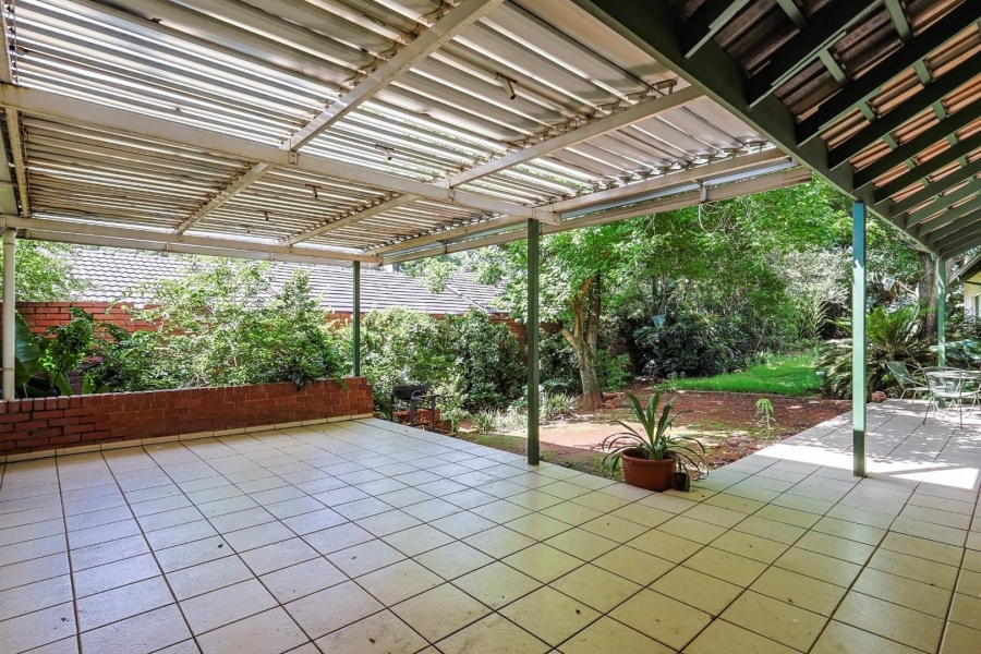 6 Bedroom Property for Sale in Murrayfield Gauteng