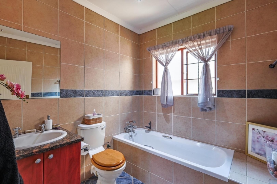 2 Bedroom Property for Sale in Moreleta Park Gauteng