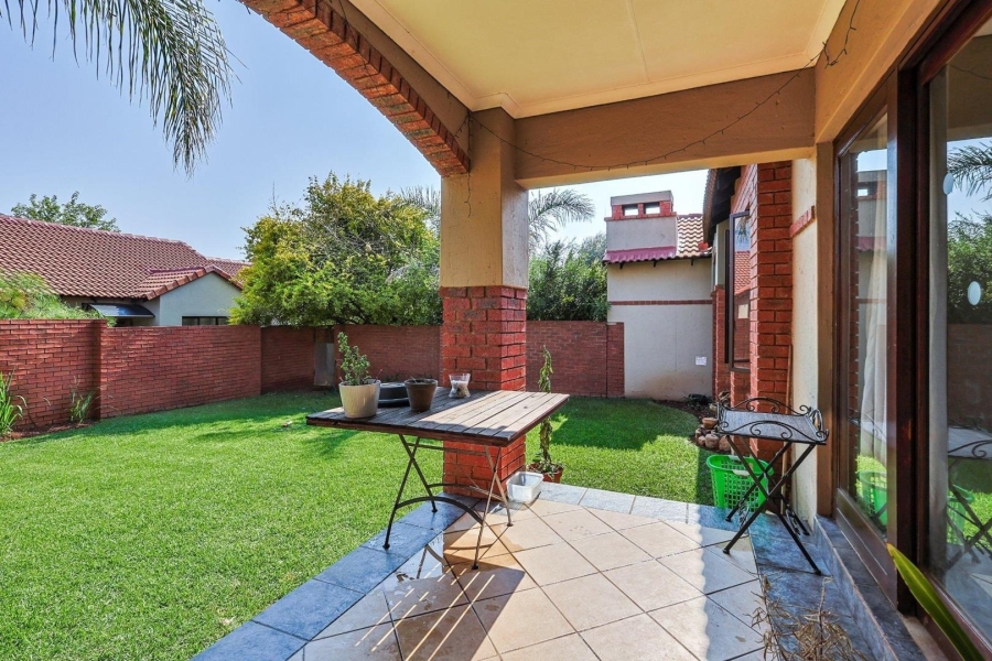 2 Bedroom Property for Sale in Moreleta Park Gauteng
