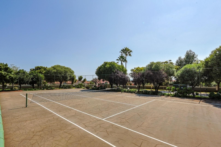 2 Bedroom Property for Sale in Moreleta Park Gauteng