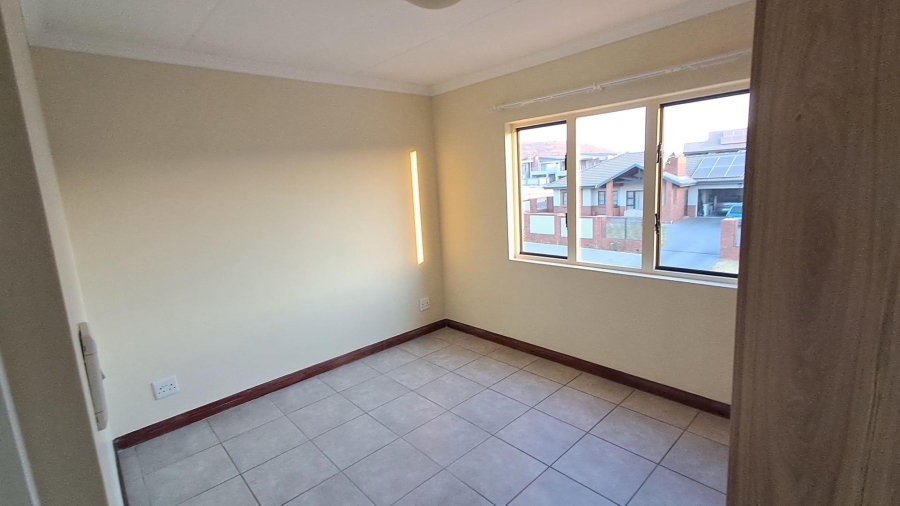 3 Bedroom Property for Sale in Zambezi Manor Lifestyle Estate Gauteng