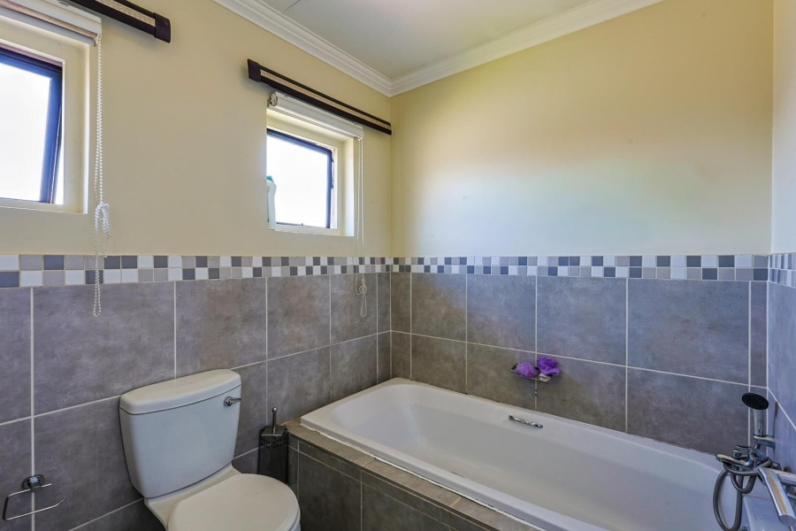 3 Bedroom Property for Sale in Zambezi Manor Lifestyle Estate Gauteng