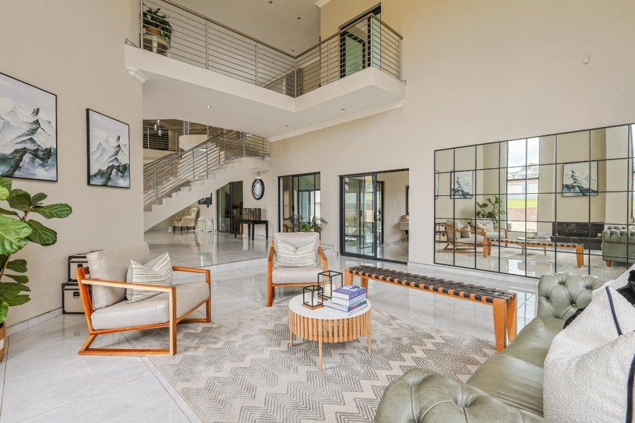 8 Bedroom Property for Sale in Mooikloof Gauteng