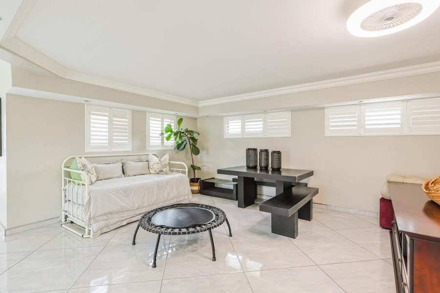 8 Bedroom Property for Sale in Mooikloof Gauteng