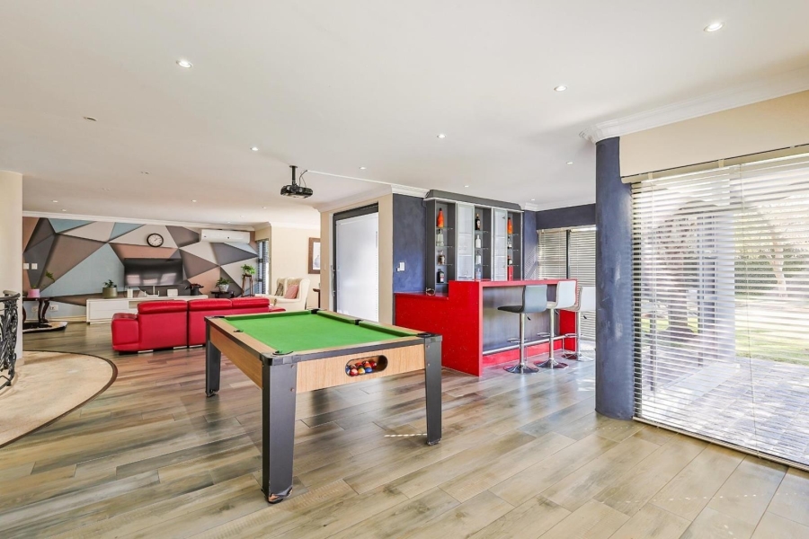 To Let 3 Bedroom Property for Rent in Silverwoods Country Estate Gauteng