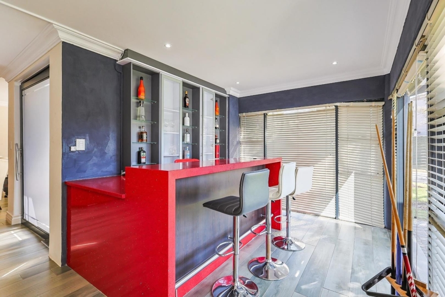 To Let 3 Bedroom Property for Rent in Silverwoods Country Estate Gauteng