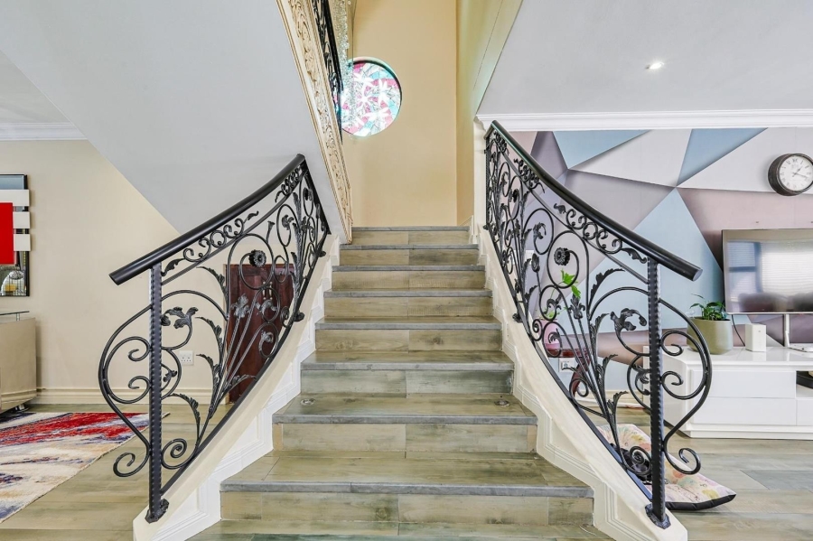 To Let 3 Bedroom Property for Rent in Silverwoods Country Estate Gauteng