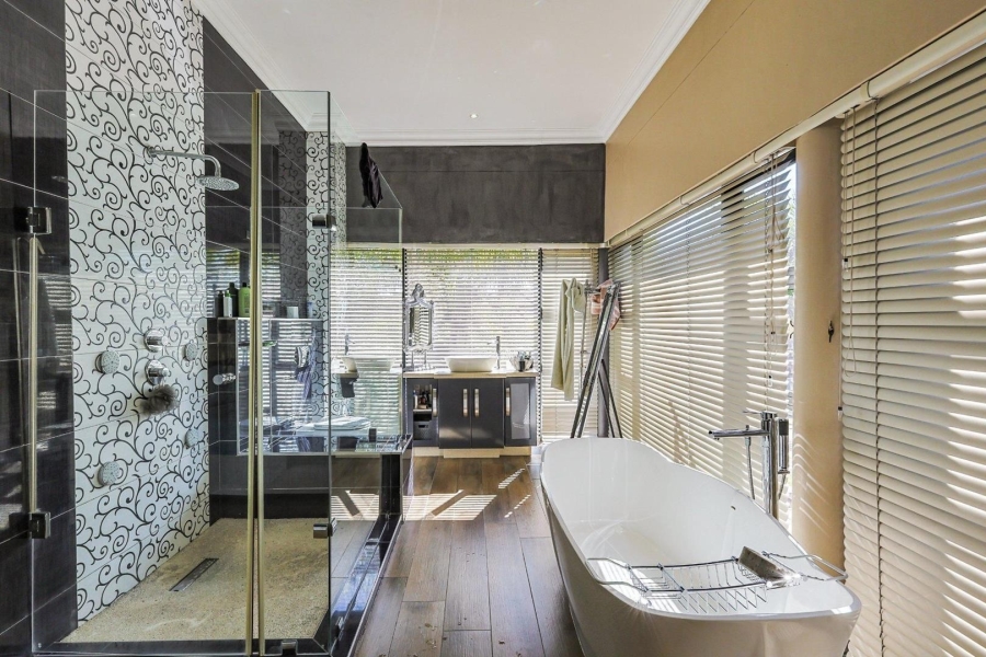 To Let 3 Bedroom Property for Rent in Silverwoods Country Estate Gauteng