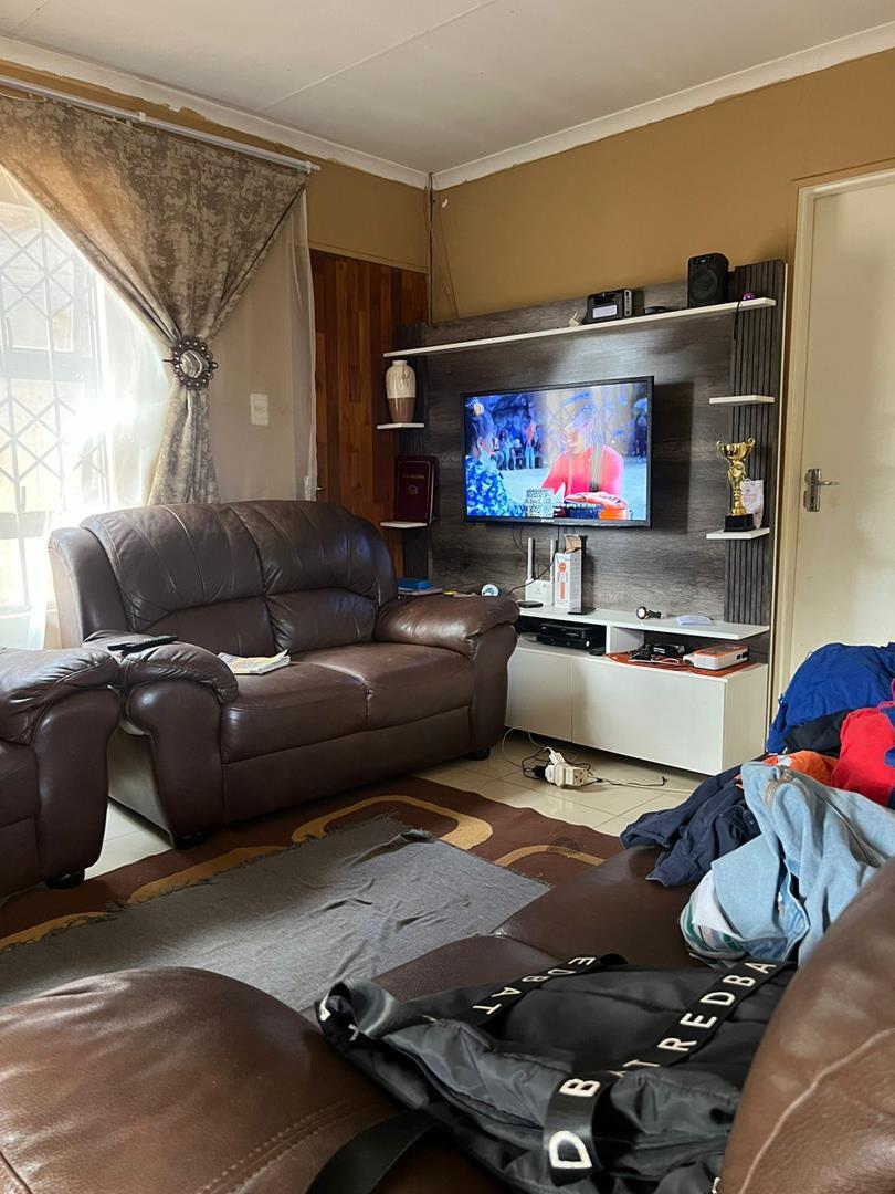 3 Bedroom Property for Sale in Protea Glen Gauteng