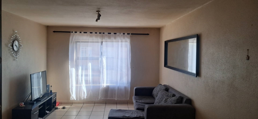 3 Bedroom Property for Sale in Protea Glen Gauteng