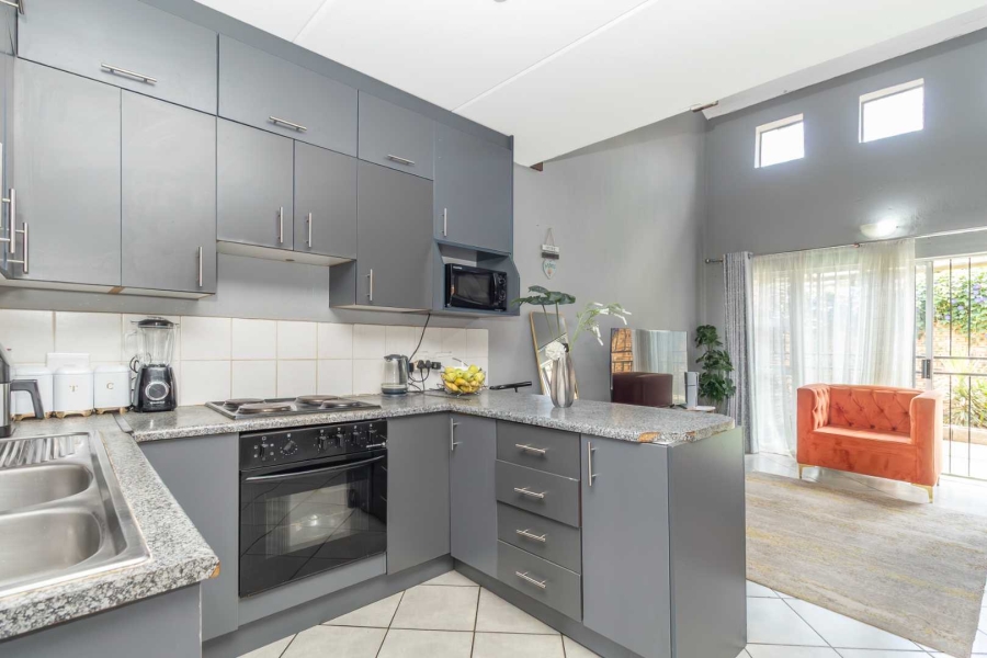 3 Bedroom Property for Sale in Honeypark Gauteng