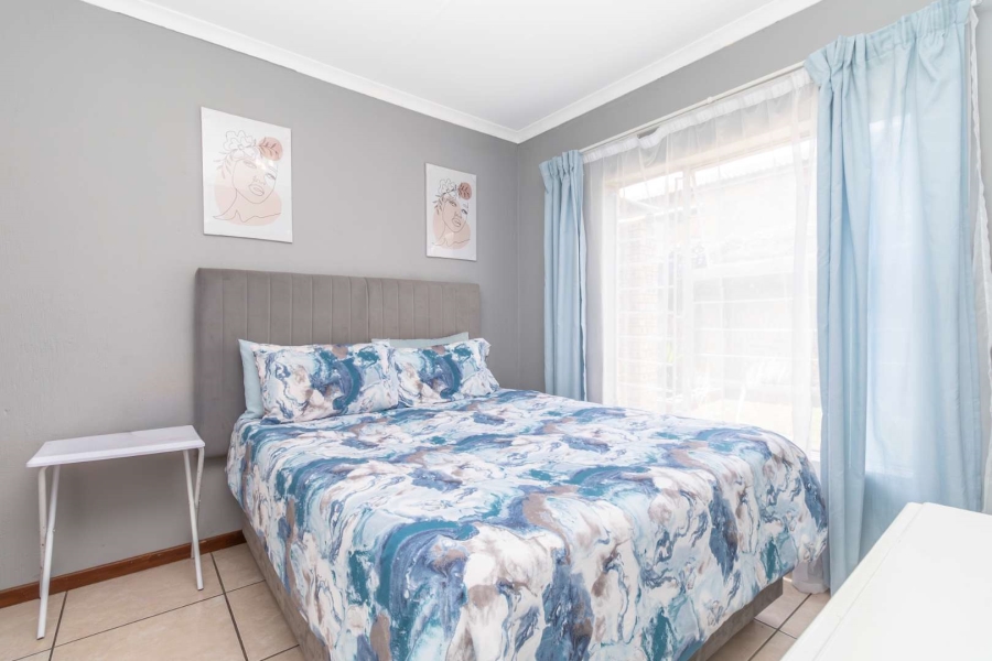 3 Bedroom Property for Sale in Honeypark Gauteng