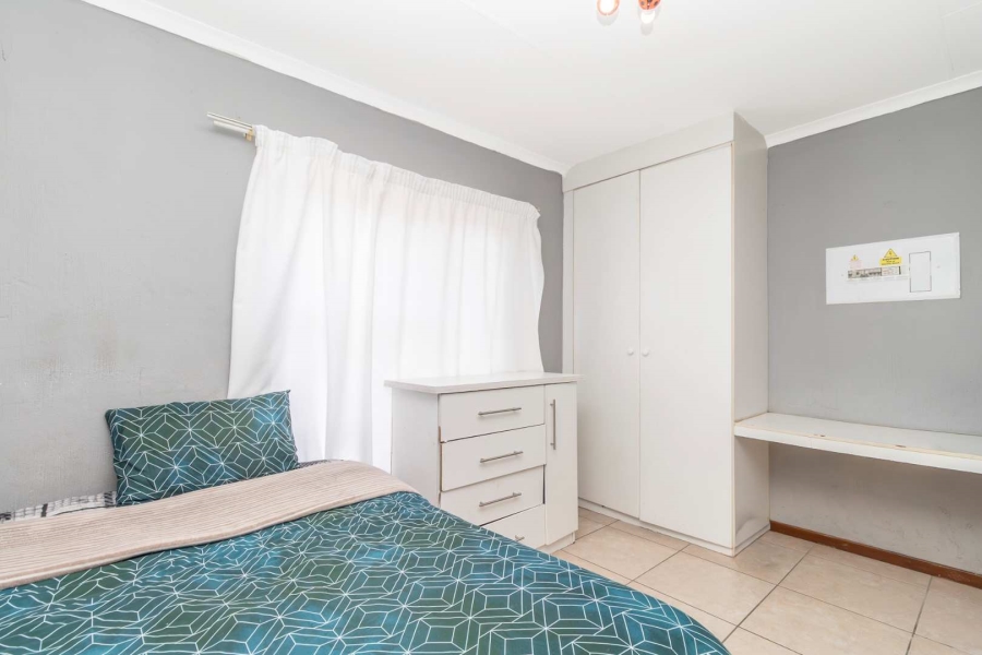 3 Bedroom Property for Sale in Honeypark Gauteng