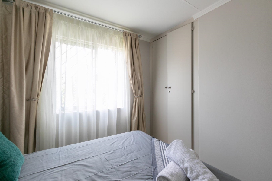 To Let 2 Bedroom Property for Rent in Sandown Gauteng