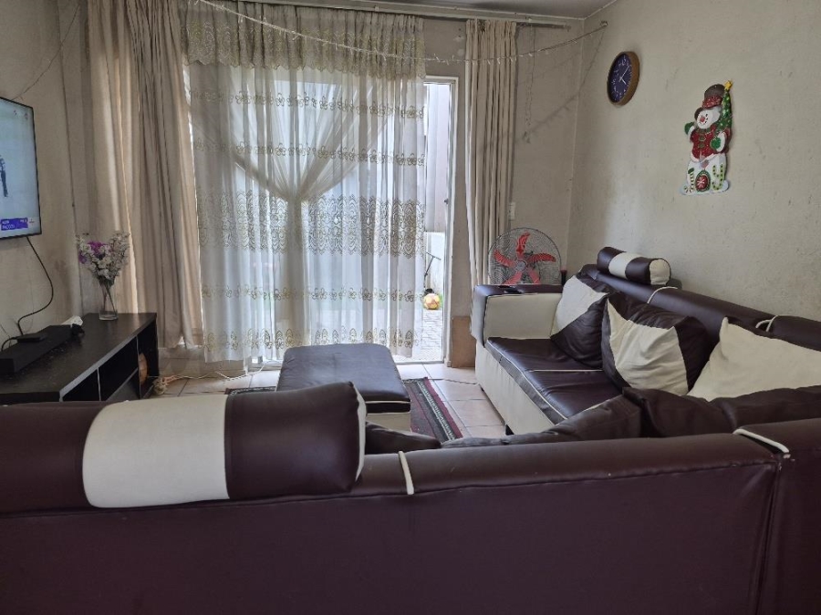 2 Bedroom Property for Sale in Klippoortjie A H Gauteng