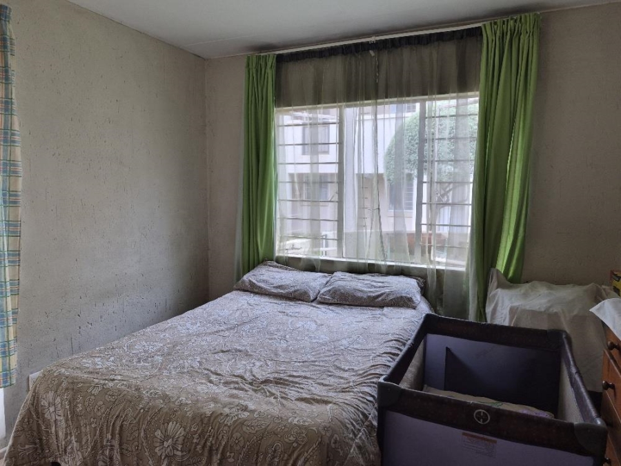 2 Bedroom Property for Sale in Klippoortjie A H Gauteng