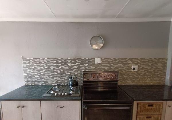 7 Bedroom Property for Sale in Valhalla Gauteng