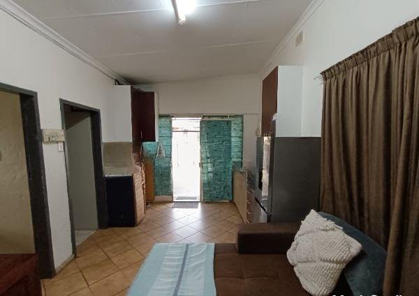 7 Bedroom Property for Sale in Valhalla Gauteng