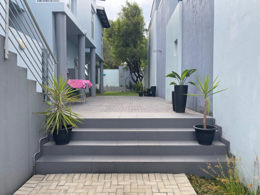 4 Bedroom Property for Sale in Ferndale Gauteng