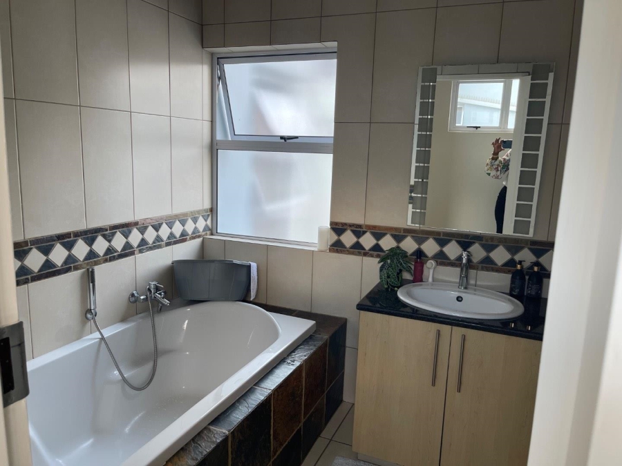 4 Bedroom Property for Sale in Ferndale Gauteng