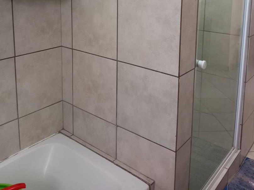 2 Bedroom Property for Sale in Pretoria North Gauteng