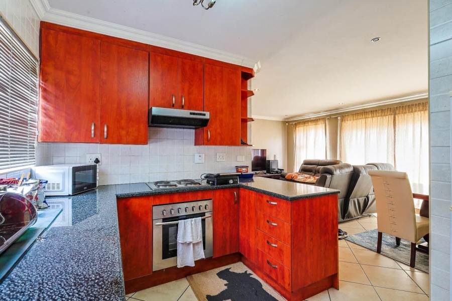 3 Bedroom Property for Sale in Equestria Gauteng