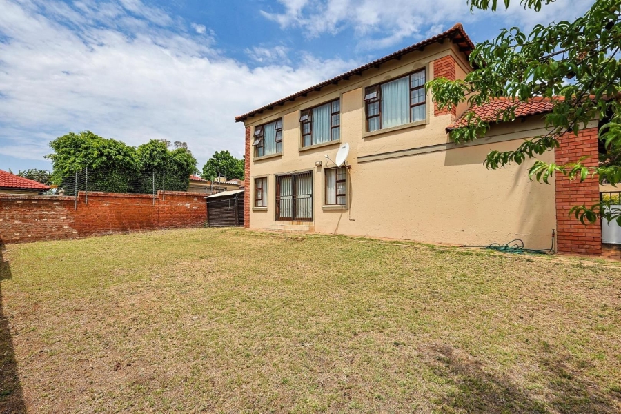 3 Bedroom Property for Sale in Equestria Gauteng