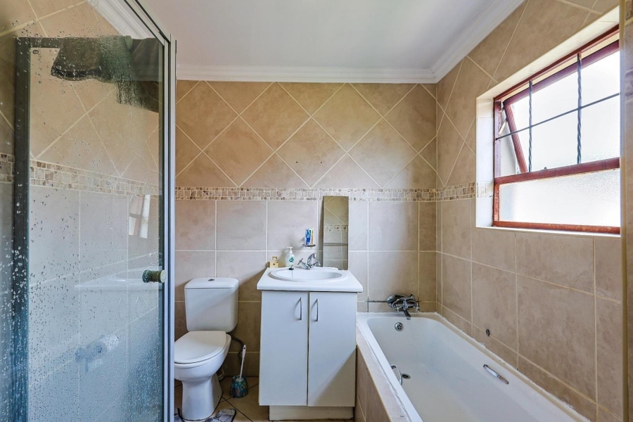 3 Bedroom Property for Sale in Equestria Gauteng