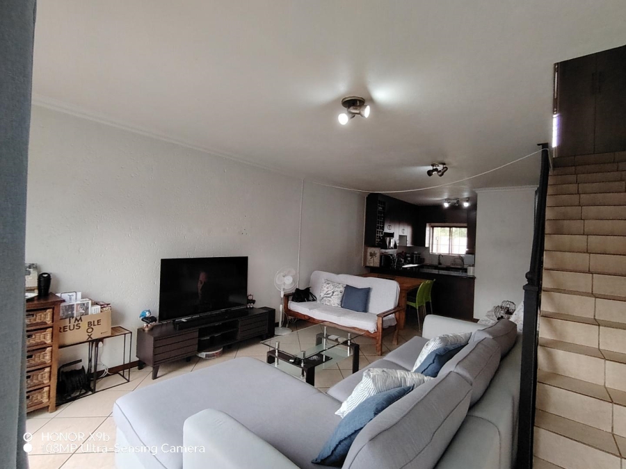 To Let 3 Bedroom Property for Rent in Zwartkop Gauteng